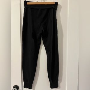 Beyond Yoga workout/yoga/jogger pants. Black. Size S.
